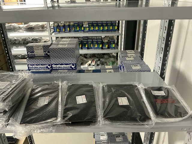 Partij diverse pert. montageplaten - afbeelding 14 van  17