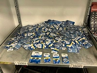 Partij diverse philips batterijen (501 verpakkingen)