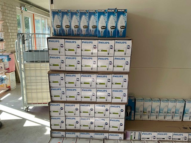 Partij diverse philips/osram/overige verlichting (3580x) - afbeelding 12 van  55