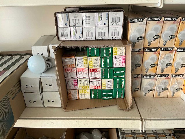 Partij diverse philips/osram/overige verlichting (3580x) - afbeelding 24 van  55