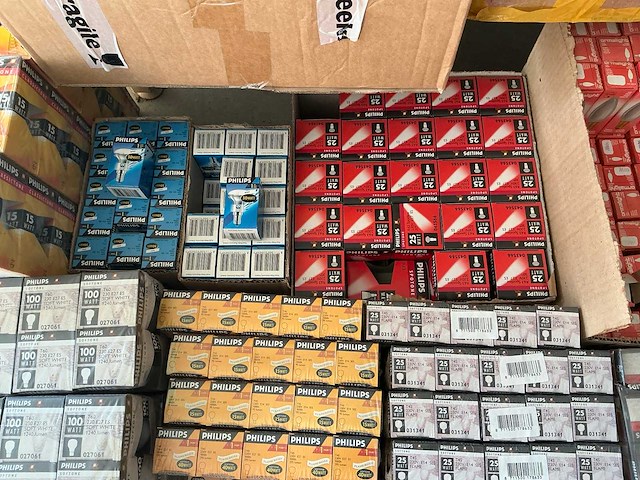 Partij diverse philips/osram/overige verlichting (3580x) - afbeelding 28 van  55