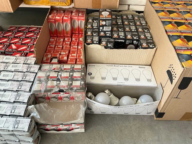 Partij diverse philips/osram/overige verlichting (3580x) - afbeelding 32 van  55
