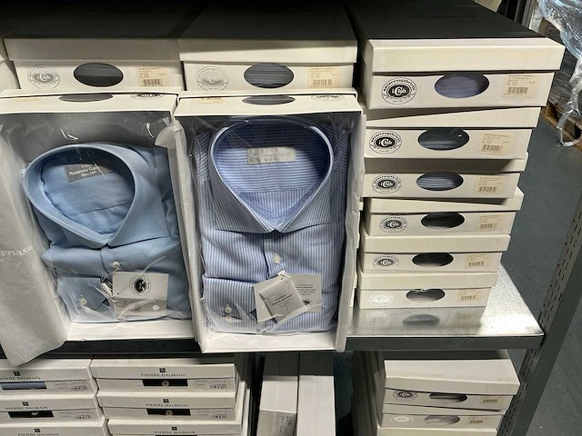 Partij diverse pierre balmain/nazareno cabrielli/uominitaliani/etc overhemden (98x) - afbeelding 15 van  15
