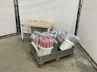 Partij diverse plastic bekers - afbeelding 1 van  8