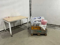 Partij diverse plastic bekers - afbeelding 2 van  8