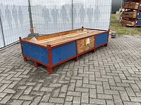 Partij diverse plinten en latten - afbeelding 1 van  6