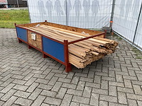 Partij diverse plinten en latten - afbeelding 2 van  6