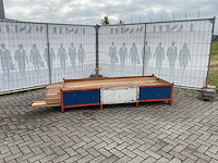 Partij diverse plinten en latten - afbeelding 2 van  9