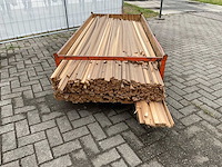 Partij diverse plinten en latten - afbeelding 4 van  9