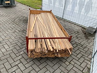 Partij diverse plinten en latten - afbeelding 4 van  8
