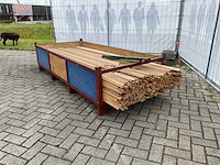 Partij diverse plinten en latten - afbeelding 2 van  8
