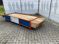 Partij diverse plinten en latten - afbeelding 3 van  8