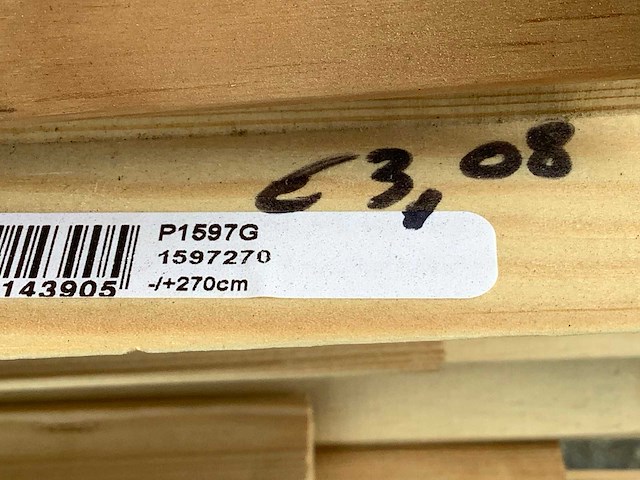 Partij diverse plinten en latten - afbeelding 8 van  9