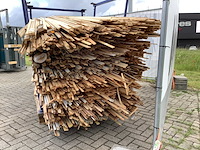 Partij diverse plinten en latten - afbeelding 4 van  9