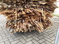 Partij diverse plinten en latten - afbeelding 6 van  9