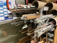 Partij diverse plinten - afbeelding 4 van  4