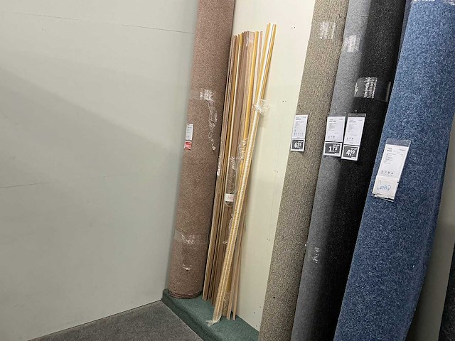 Partij diverse plinten - afbeelding 3 van  5