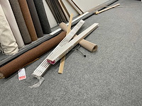 Partij diverse plinten - afbeelding 2 van  3