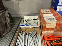 Partij diverse pluggen (37 verpakkingen) - afbeelding 8 van  8