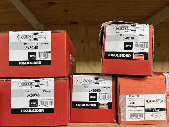 Partij diverse pluggen en nagelpluggen friulside - afbeelding 5 van  6