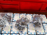 Partij diverse pneumatische koppelingen en toebehoren o.a. giss, smc, festo - afbeelding 19 van  21