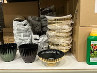 Partij diverse potten/bowls/plates (130x) - afbeelding 8 van  9