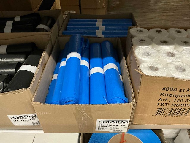 Partij diverse powersterko afvalzakken & knoopzakken (89x) - afbeelding 1 van  2