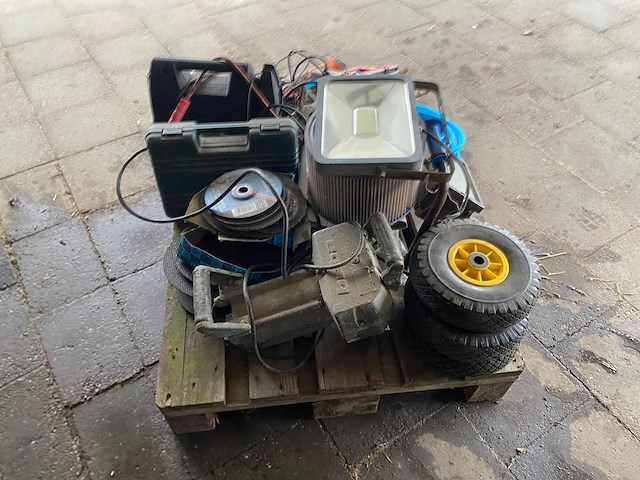 Partij diverse producten - afbeelding 2 van  3