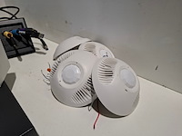Partij diverse professionele av apparatuur, extron, audinate, logitech - afbeelding 6 van  13