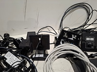 Partij diverse professionele av apparatuur, extron, audinate, logitech - afbeelding 9 van  13