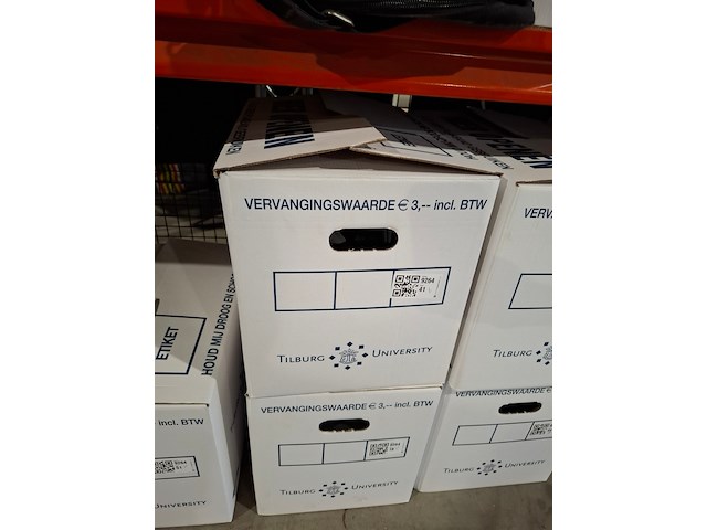 Partij diverse professionele av apparatuur, extron, axis, sennheiser - afbeelding 2 van  10