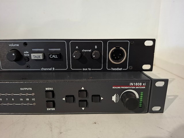 Partij diverse professionele av apparatuur, extron, behringer, blackmagic, asl, beyerdynamic - afbeelding 2 van  12