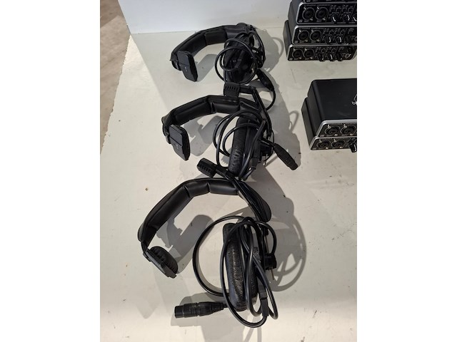 Partij diverse professionele av apparatuur, extron, behringer, blackmagic, asl, beyerdynamic - afbeelding 5 van  12