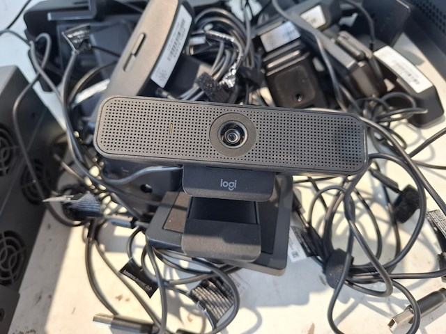 Partij diverse professionele av apparatuur, extron, blackmagic, rdl, apart, logitech - afbeelding 9 van  12