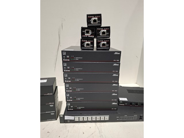 Partij diverse professionele av apparatuur, extron, blackmagic - afbeelding 5 van  10