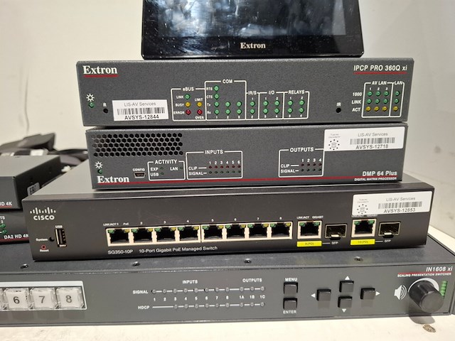 Partij diverse professionele av apparatuur, extron, cisco, logitech - afbeelding 6 van  12