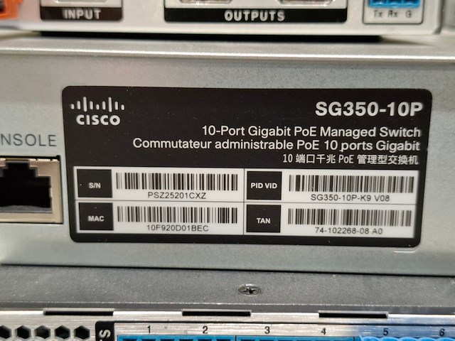 Partij diverse professionele av apparatuur, extron, cisco, logitech - afbeelding 12 van  12