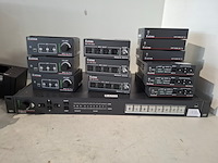 Partij diverse professionele av apparatuur, extron, logitech, behringer - afbeelding 5 van  11
