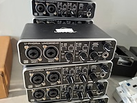 Partij diverse professionele av apparatuur, extron, logitech, behringer - afbeelding 9 van  11