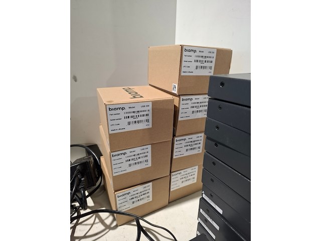 Partij diverse professionele av apparatuur, extron, logitech, neets, biamp - afbeelding 4 van  15