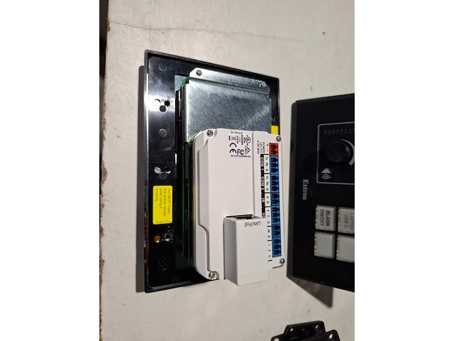 Partij diverse professionele av apparatuur, extron, logitech, neets, biamp - afbeelding 15 van  15