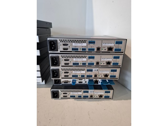 Partij diverse professionele av apparatuur, extron, logitech - afbeelding 2 van  11