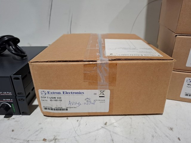 Partij diverse professionele av apparatuur, extron - afbeelding 3 van  8