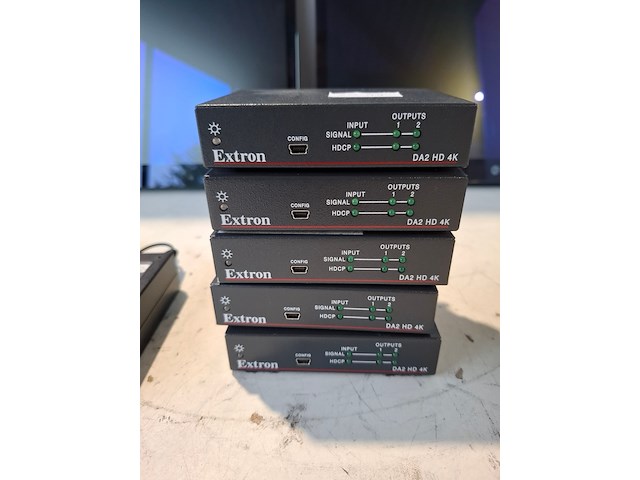 Partij diverse professionele av apparatuur, neovo, extron - afbeelding 2 van  9
