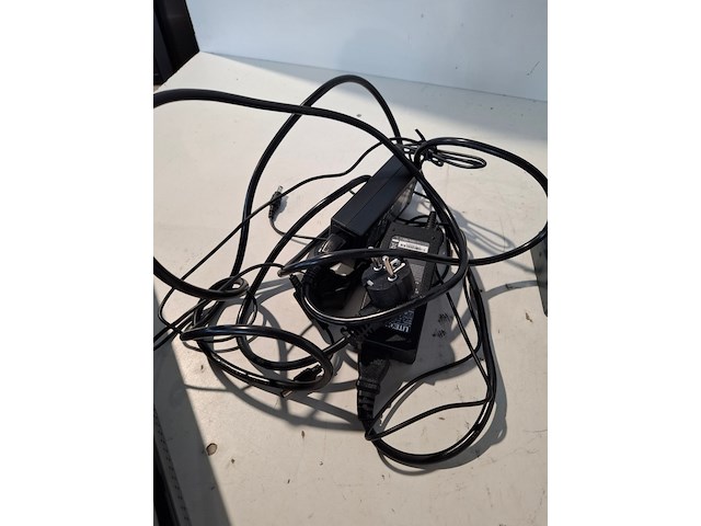 Partij diverse professionele av apparatuur, neovo, extron - afbeelding 5 van  8