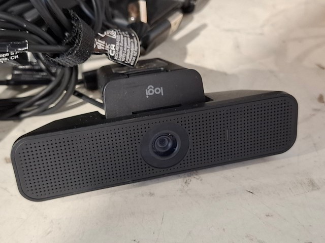 Partij diverse professionele av apparatuur, neovo, logitech, blackmagic - afbeelding 3 van  9