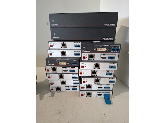 Partij diverse professionele av apparatuur, roland, extron - afbeelding 10 van  10