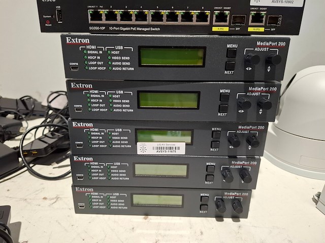 Partij diverse professionele av apparatuur, sony, extron, tp link, cisco - afbeelding 8 van  13