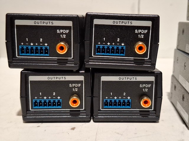 Partij diverse professionele av apparatuur, symetrix, extron, biamp - afbeelding 3 van  13
