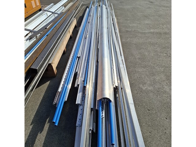 Partij diverse profielen - afbeelding 2 van  12